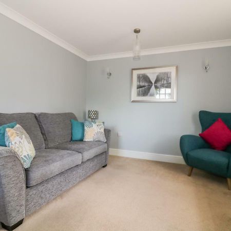 The Hoist Apartment Ely Bagian luar foto